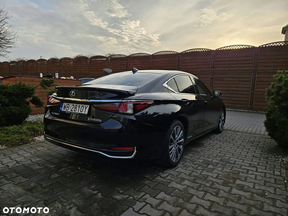 Lexus ES - 13