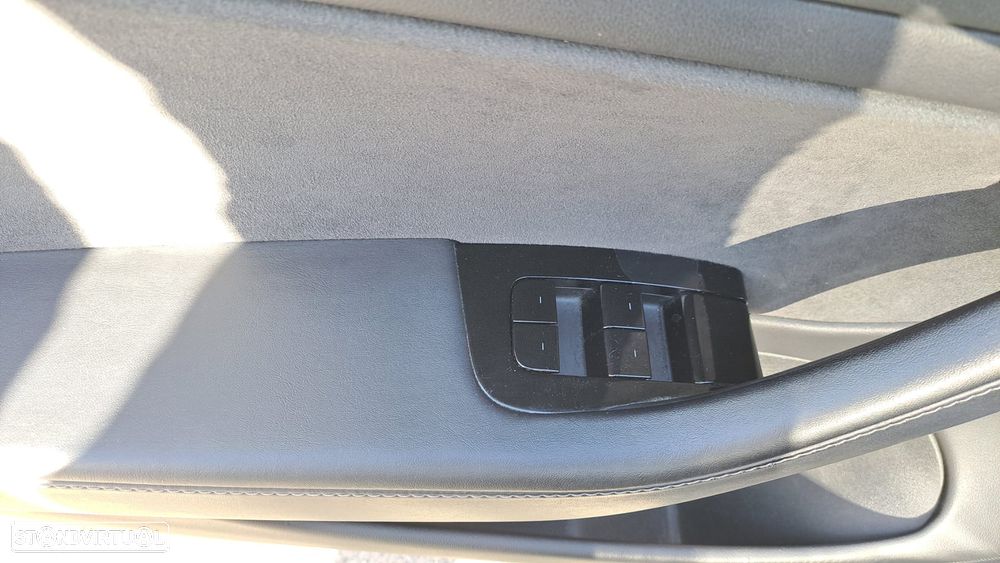 Tesla Model 3 Performance Dual Motor AWD - 51