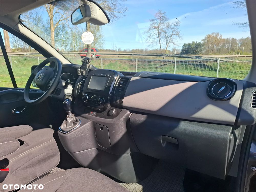 Renault TRAFIC LONG BRYGADÓWKA 2017 BOGATA WERSJA - 25