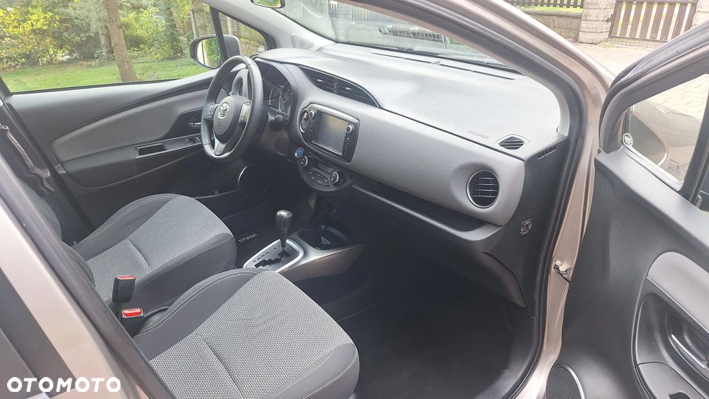 Toyota Yaris 1.5 VVT-i Style - 8