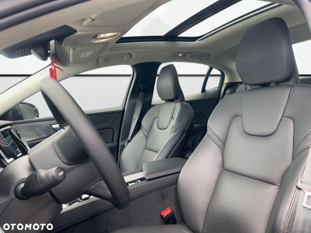 Volvo S60 B5 B AWD Ultimate Dark - 10