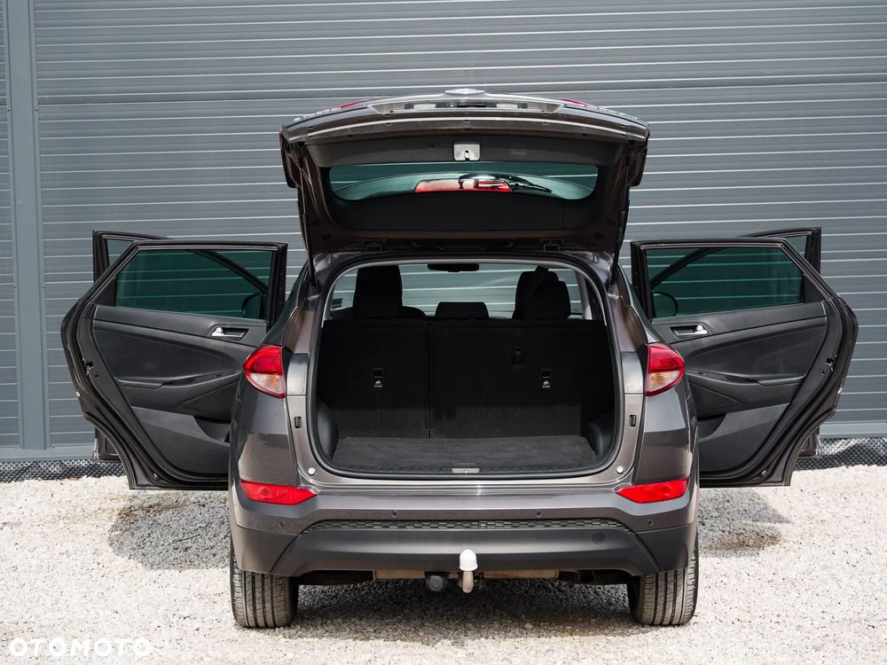 Hyundai Tucson blue 1.7 CRDi 2WD DCT Premium - 14