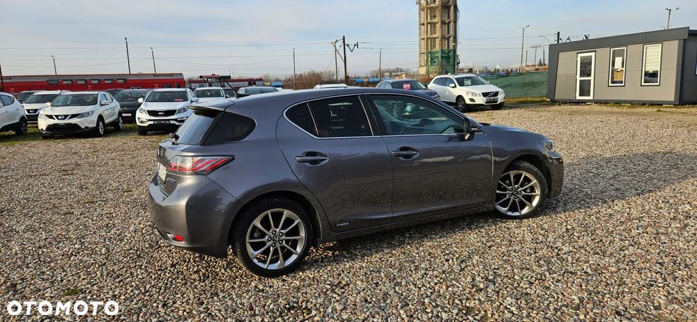 Lexus CT 200h Prestige - 10