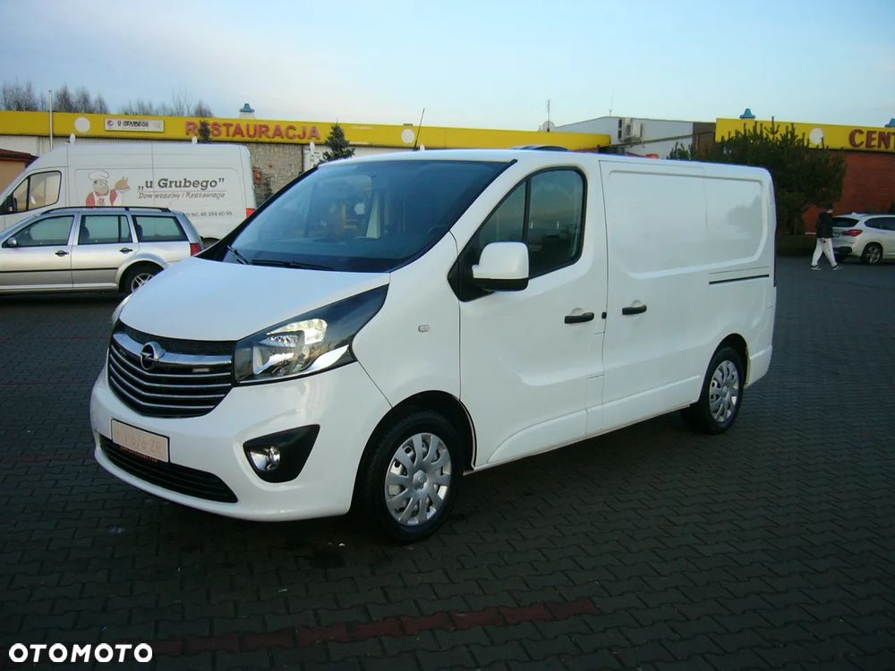 Opel Vivaro Komora chłodnicza VebaBox Panele słoneczne - 1