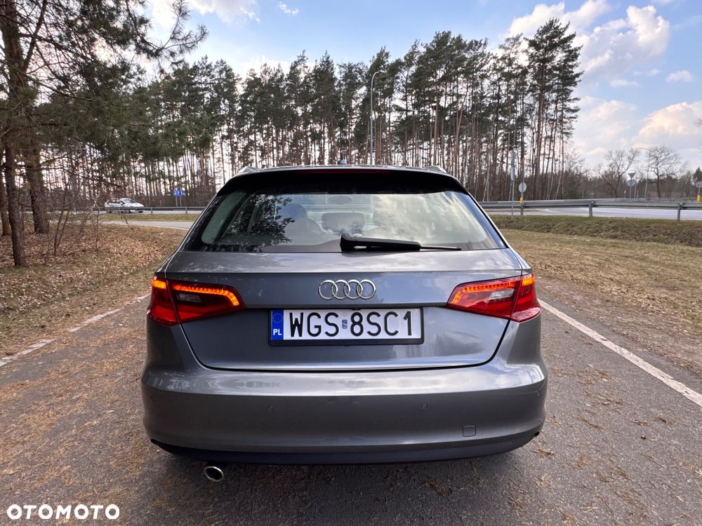 Audi A3 Sportback 1.6 TDI DPF Ambition - 5