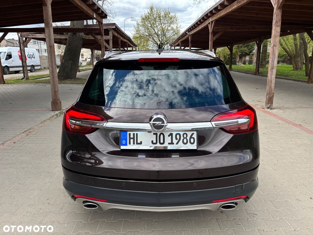 Opel Insignia 2.0 Bi Turbo CDTI 4x4 - 9