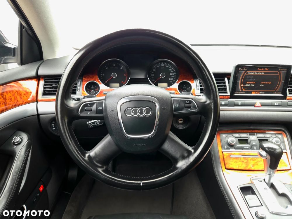 Audi A8 4.2 TDI DPF Quattro - 28