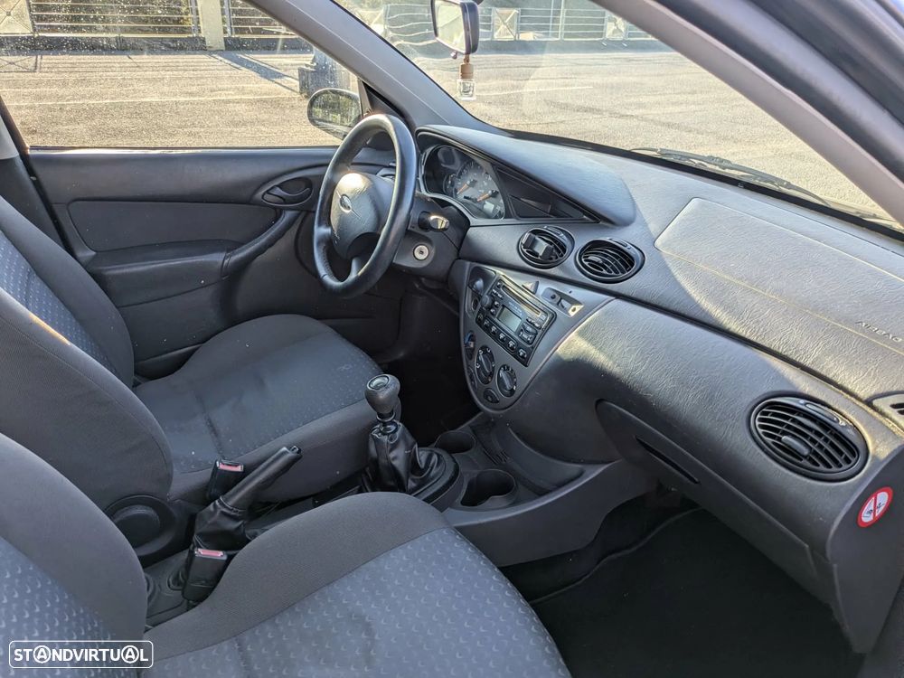 Ford Focus - 14