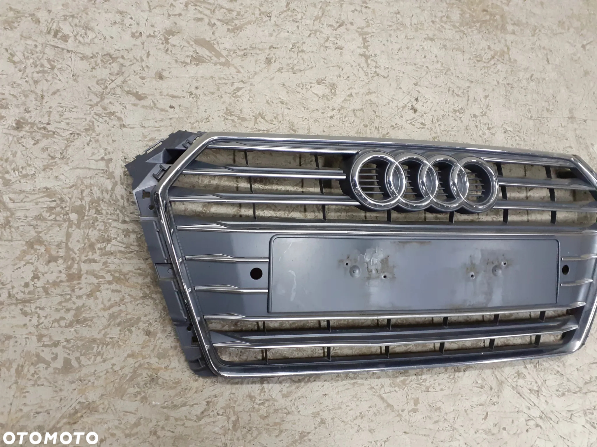 GRILL ATRAPA AUDI A4 B9 S-LINE 8W0853651 2016-2019r - 2