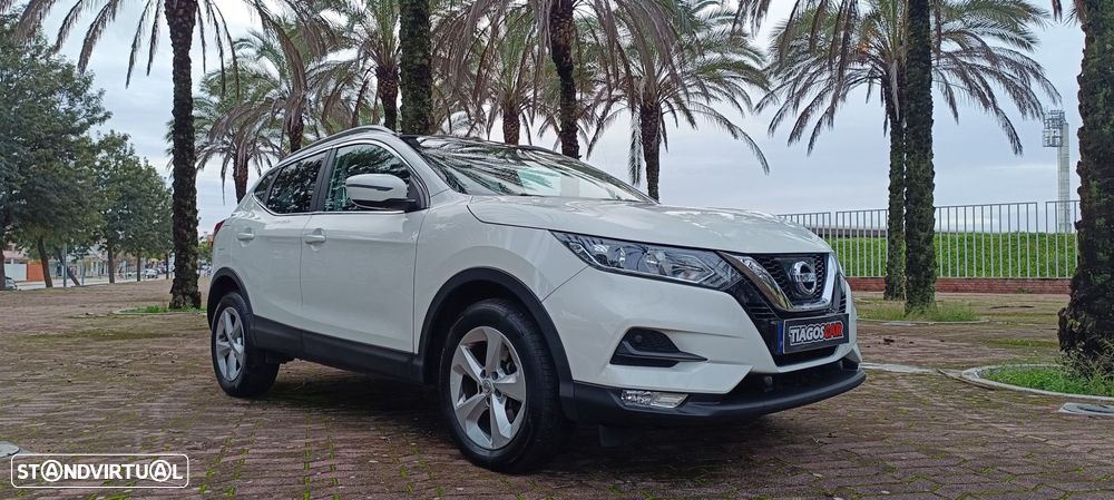 Nissan Qashqai 1.5 dCi Tekna Premium S - 2