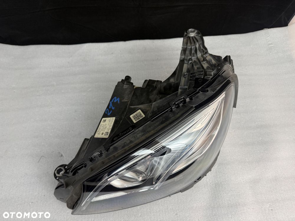 Reflektor Przód strona lewa Mercedes-Benz E W213 A213 MULTIBEAM - 3