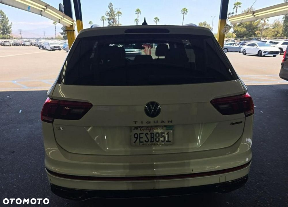 Volkswagen Tiguan - 6