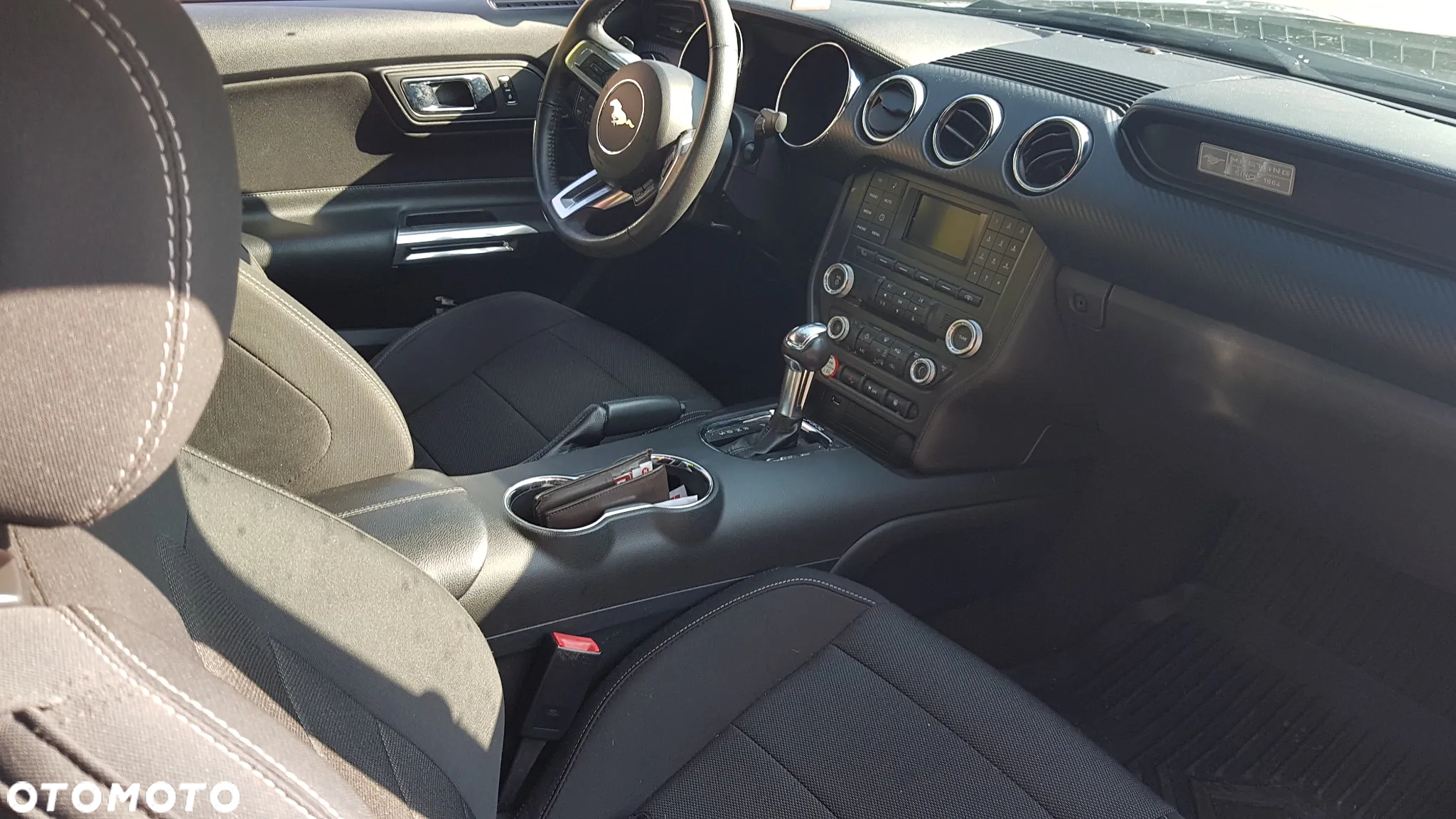 Ford Mustang - 6