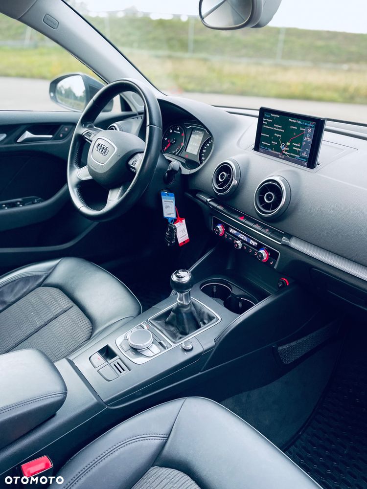 Audi A3 Sportback - 25