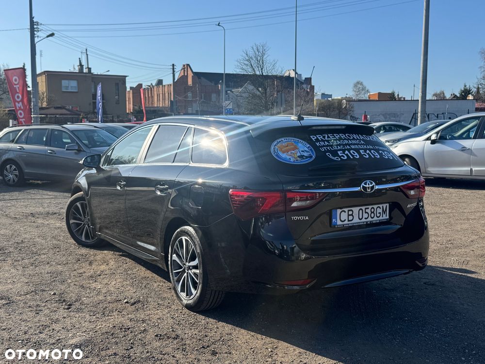 Toyota Avensis 2.0 D-4D Active Business - 10