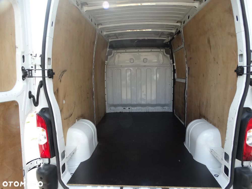 Renault Master - 13