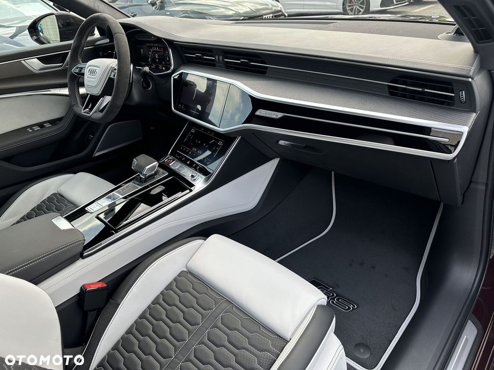 Audi RS6 Avant - 31