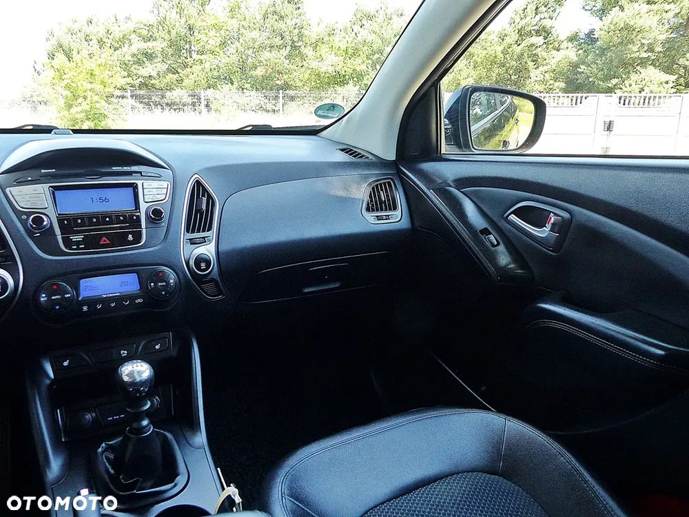 Hyundai ix35 2.0 CRDi 4WD Premium - 37