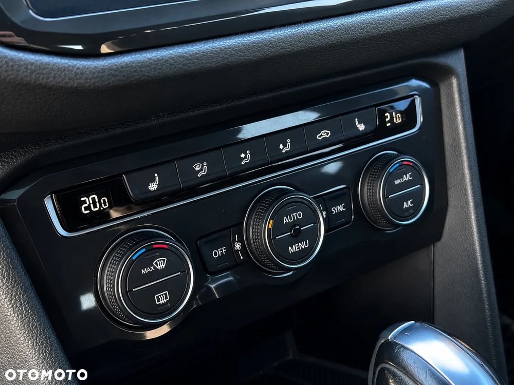 Volkswagen Tiguan - 24