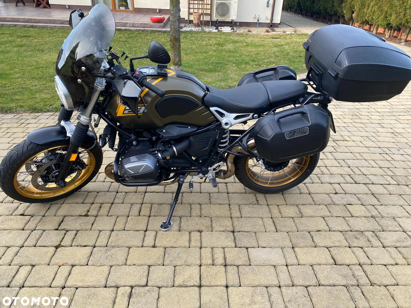 BMW R - 2