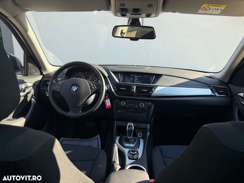 BMW X1 2015 — imagine 8