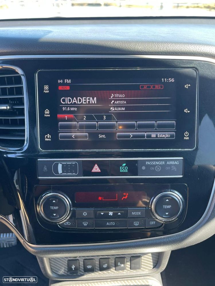 Mitsubishi Outlander - 11