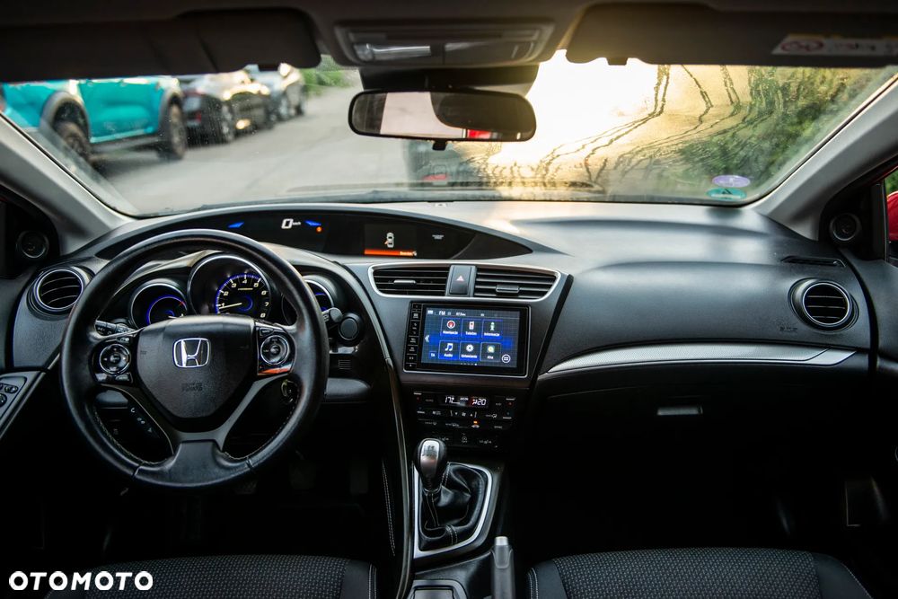 Honda Civic 1.8 i-VTEC Comfort - 30