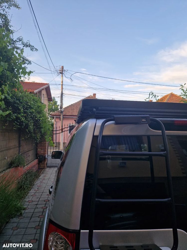 Land Rover Discovery 3.0 SDV6 HSE Aut - 12