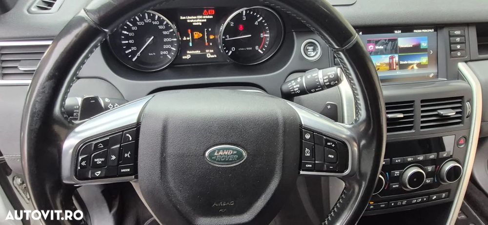 Land Rover Discovery Sport - 16