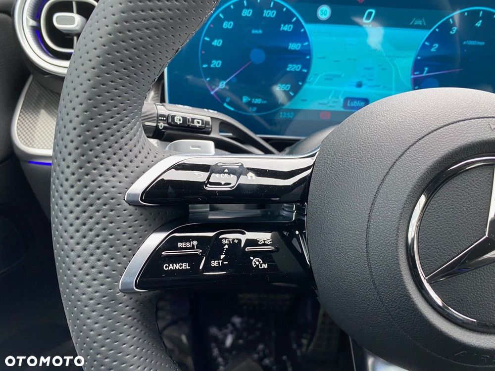 Mercedes-Benz GLC - 13