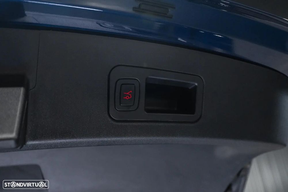 Tesla Model S 75 - 51