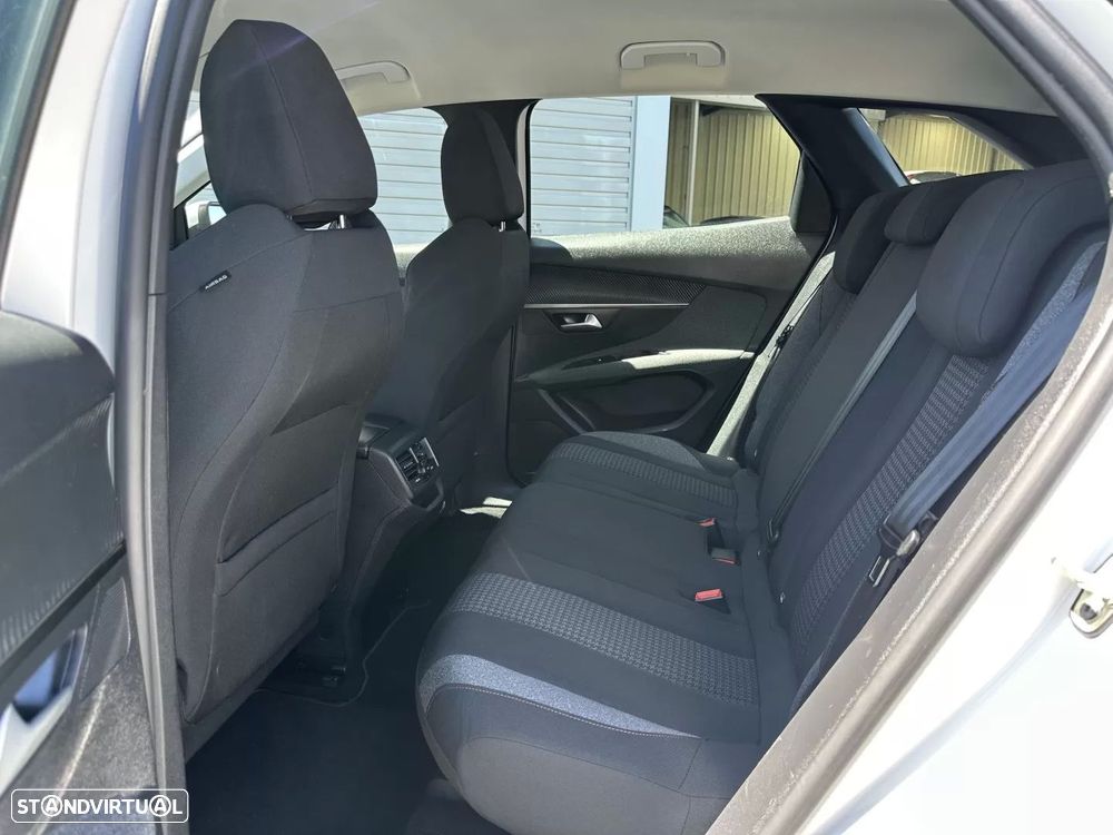 Peugeot 3008 - 53
