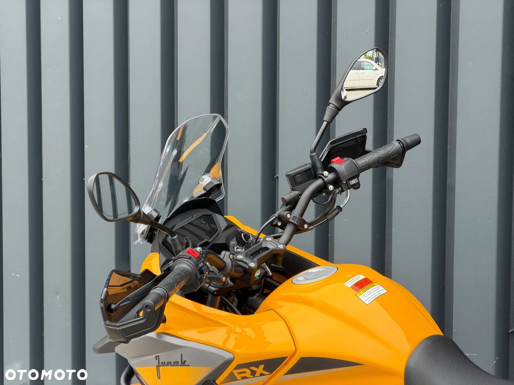 Junak RX One - 8