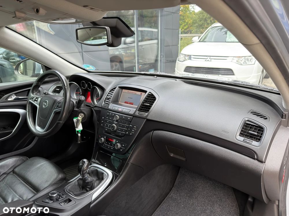 Opel Insignia 1.6 T Cosmo - 9