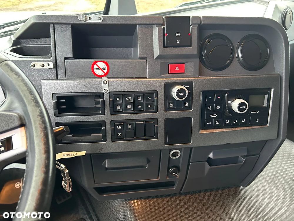 Renault Gama T! 480! /13 litrowy Volvo / 2 zbiorniki / lodówka / import - 32