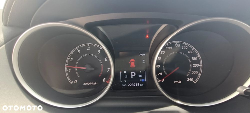 Mitsubishi Outlander 2.4 Instyle EU5 CVT - 10