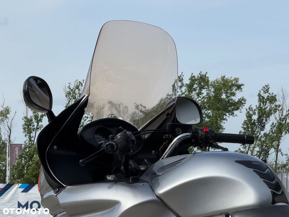 Honda Deauville - 25