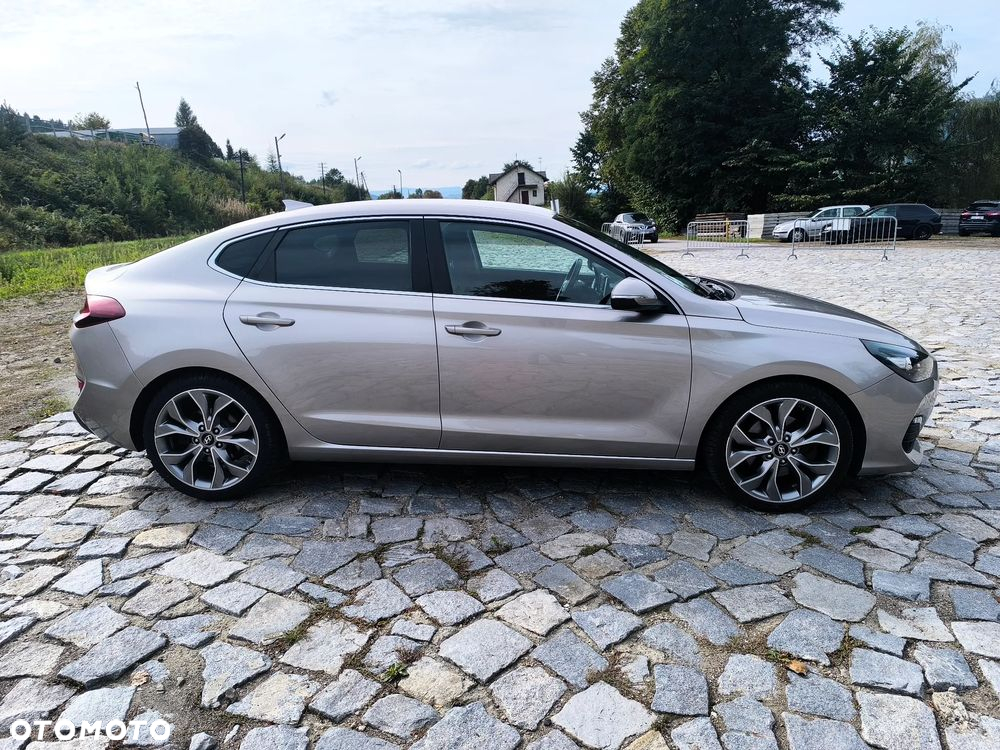 Hyundai i30 Fastback 1.4 T-GDI Premium - 7