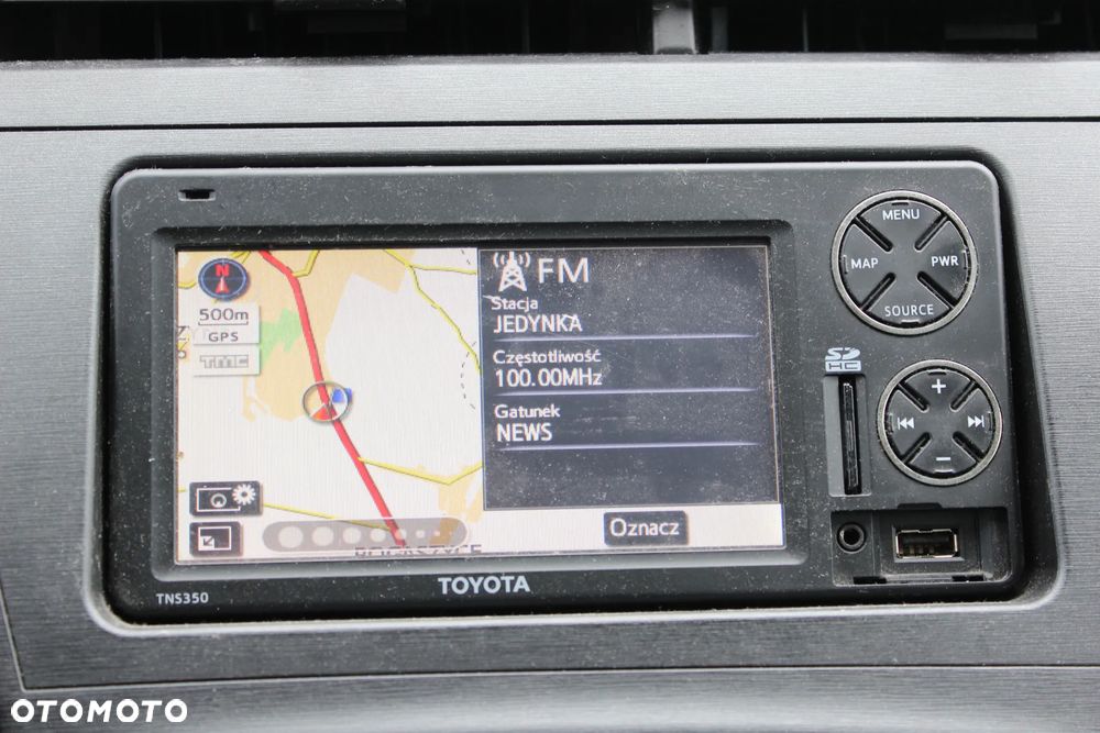 Toyota Prius (Hybrid) Executive - 21