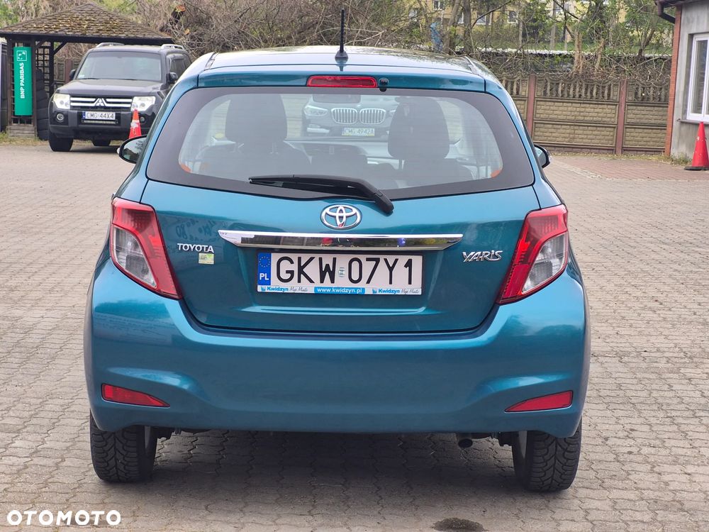 Toyota Yaris 1.33 Prestige - 5