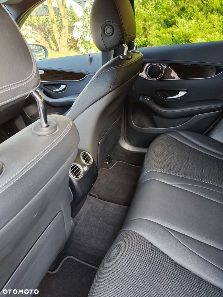 Mercedes-Benz GLC 300 de 4Matic 9G-TRONIC - 12