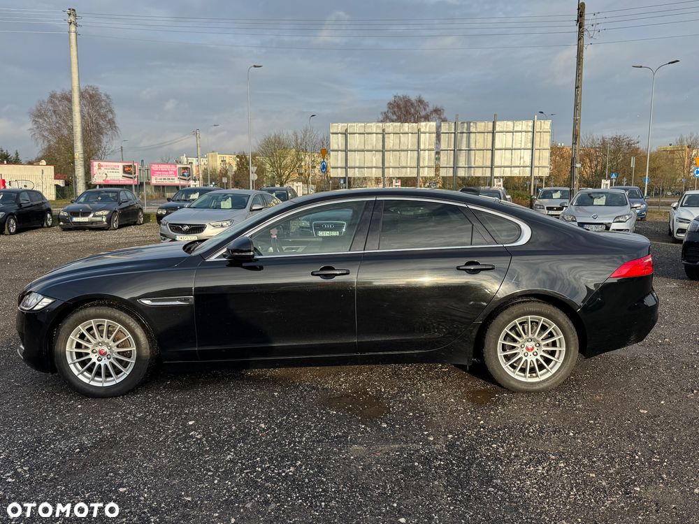 Jaguar XF 2.0 i4D Pure - 21