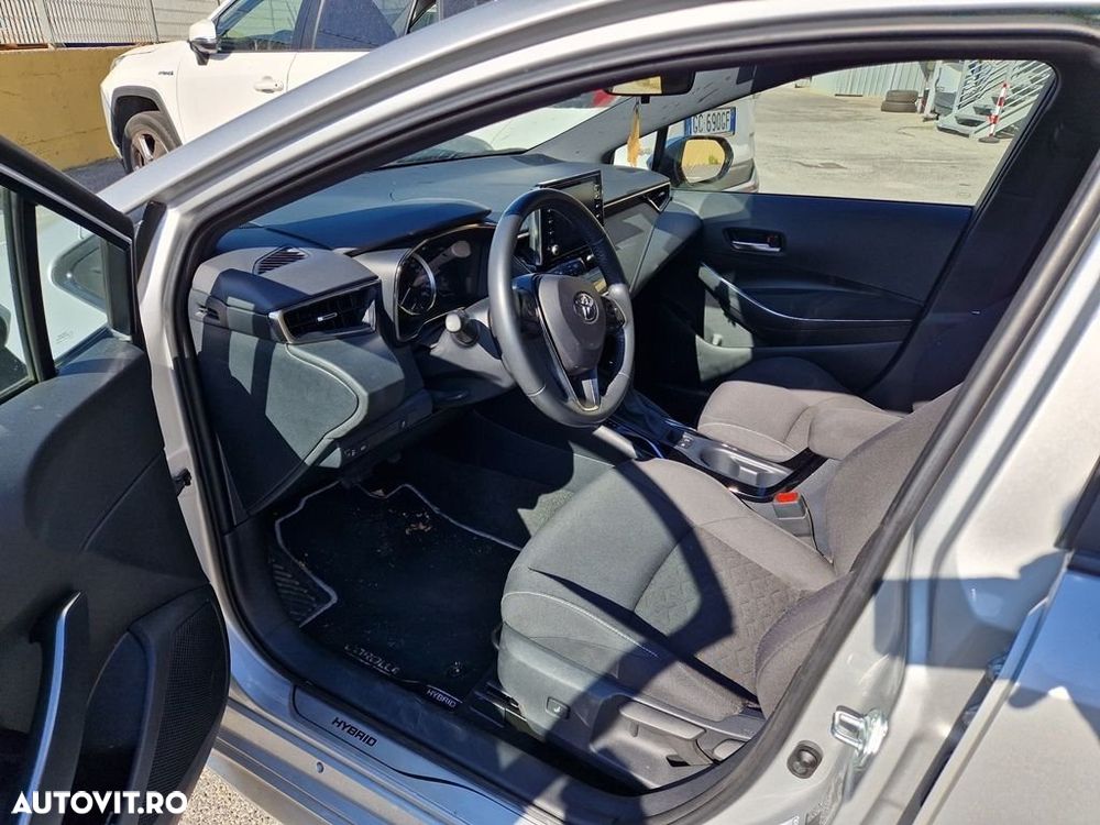 Toyota Corolla 1.8 HSD Dynamic - 20