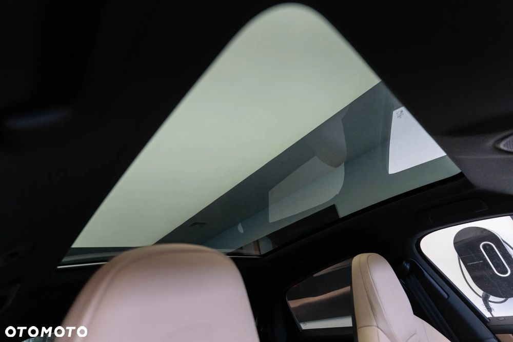 Porsche Cayenne E-Hybrid - 35