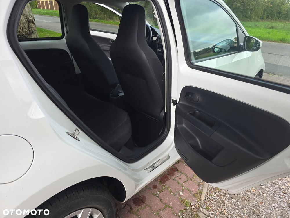 Volkswagen up! e-up - 15