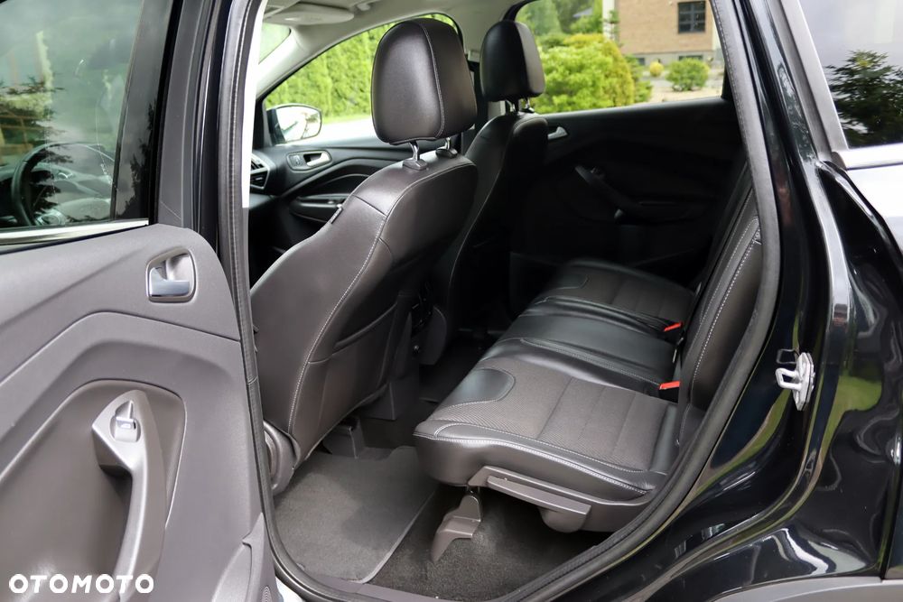 Ford Kuga 2.0 TDCi 4x4 Titanium - 18