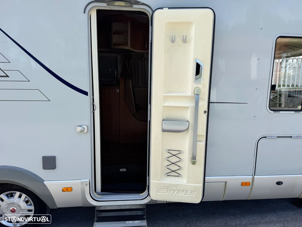 Hymer Classe B CL 654 3.0JTD - 12