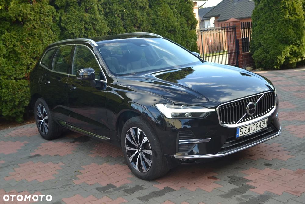 Volvo XC 60 B4 D Plus Bright - 12