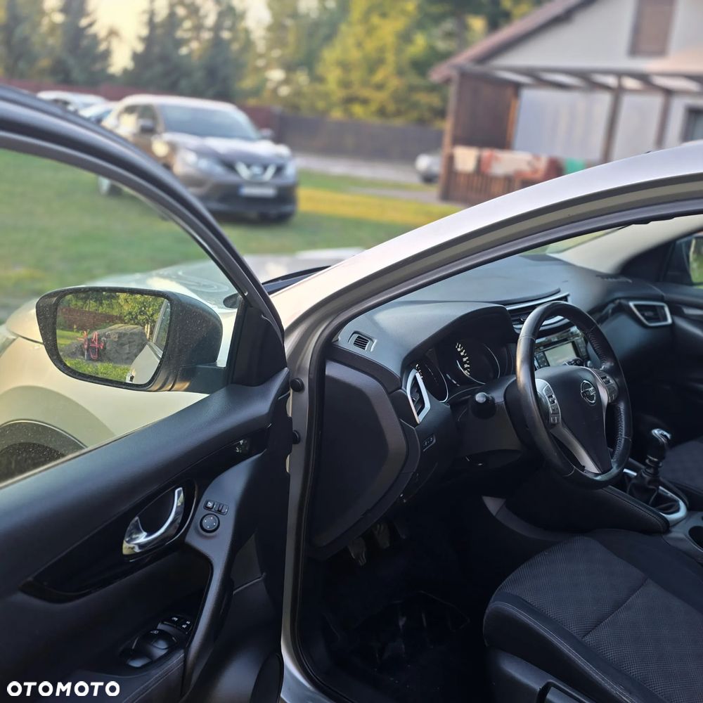 Nissan Qashqai 1.2 DIG-T N-Connecta - 10