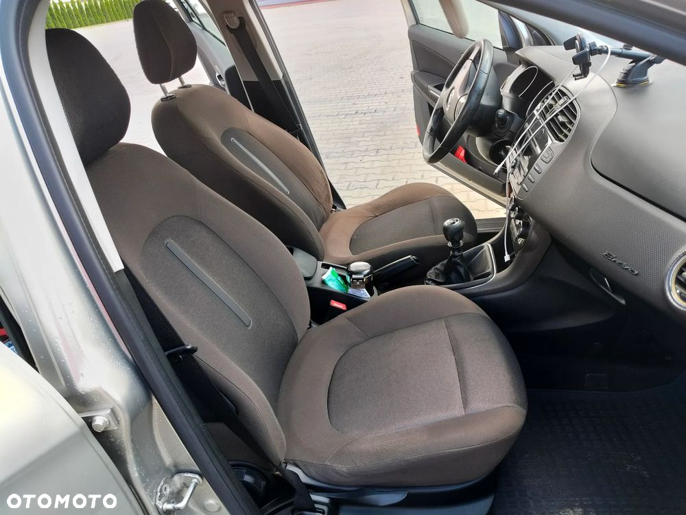Fiat Bravo 1.9 Multijet Emotion - 21